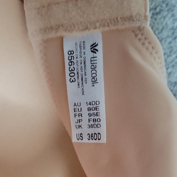 Wacoal Coral Bra with Molded Cups and Wide Straps New Size 36DD - Picture 6 of 9